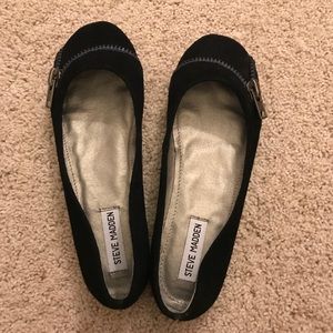 Steve Madden Zippered Ballet Flats